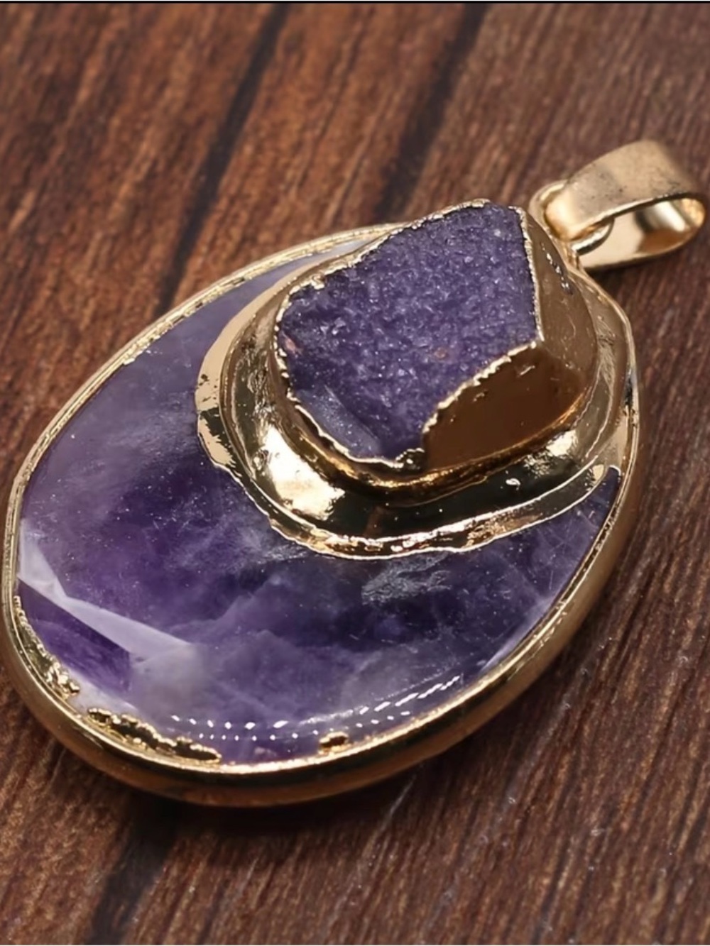 Amethyst gold tone pendant NEW
